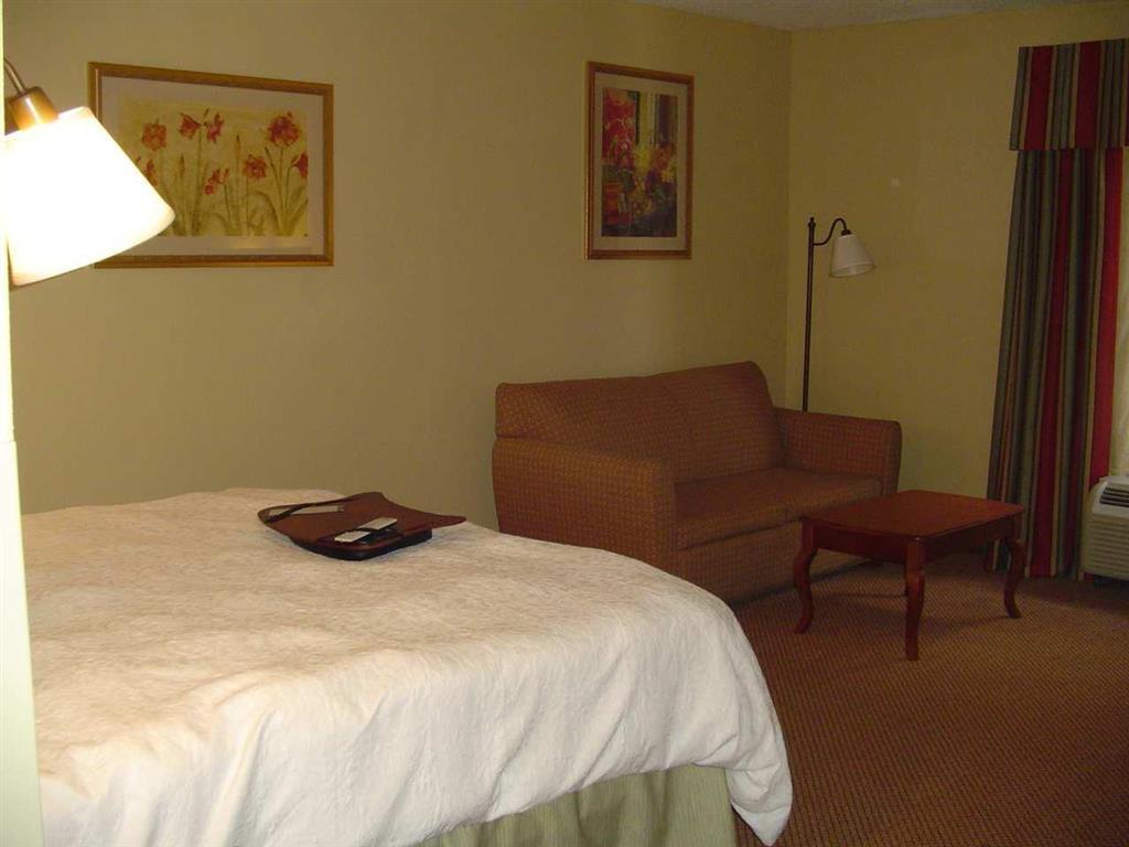 Hampton Inn Cleveland Habitación foto
